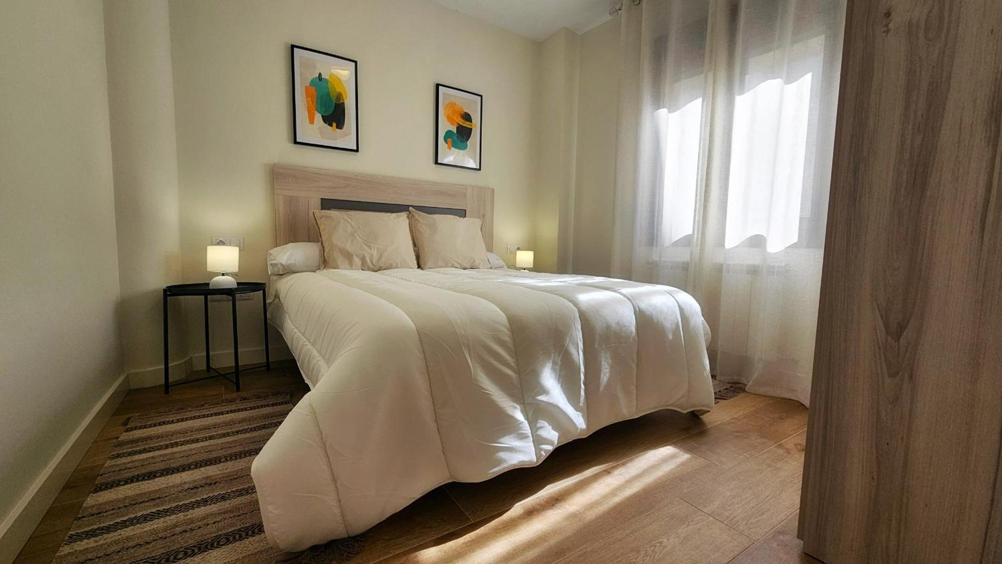 Apartamentos La Florida Касаларрейна Экстерьер фото